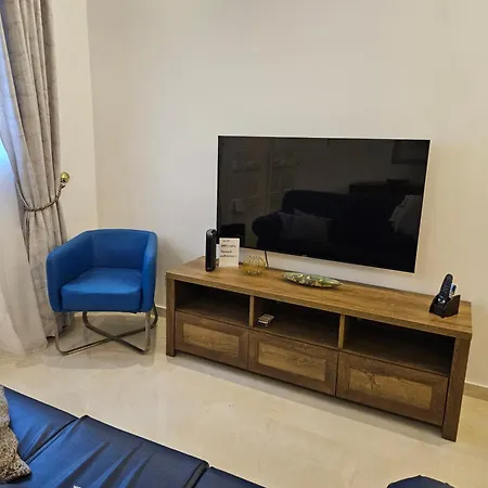 Serenity Apartment *