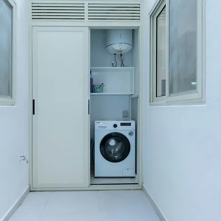 Апартаменты Serenity Сент-Полс-Бей